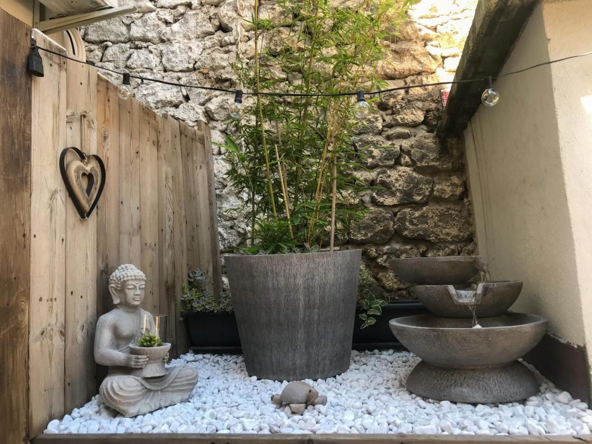 Le Patio De Provence En Avignon - Hypercentre, Clim, Wifi, Calme Apartment Luaran gambar